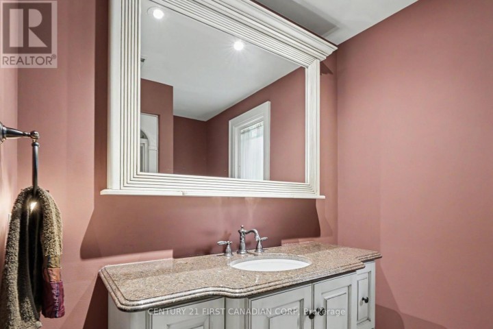 Photo 34 at 20 Stubbs Court, Tillsonburg
