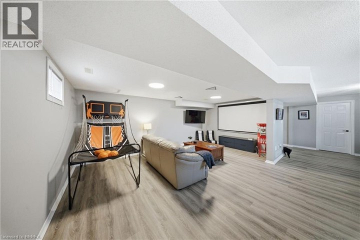 Photo 24 at 68 Allensgate Drive, Myrtleville South, Brantford