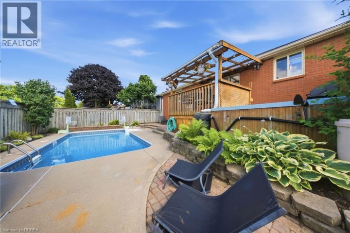 Photo 34 at 68 Allensgate Drive, Myrtleville South, Brantford