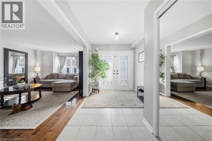 Photo 12 at 75 Hunter Way, Empire, Brantford
