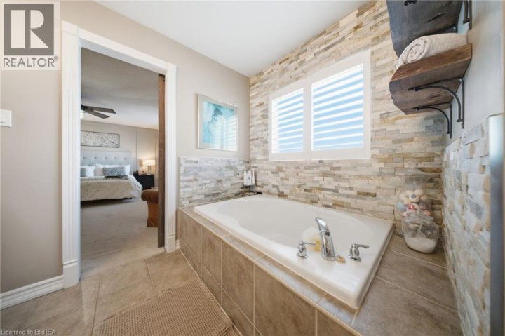 Photo 26 at 75 Hunter Way, Empire, Brantford