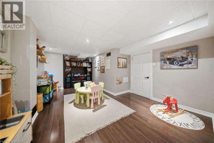 Photo 31 at 75 Hunter Way, Empire, Brantford