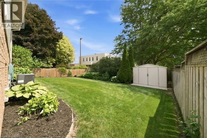 Photo 36 at 38 Olivetree Road, Mayfair, Brantford