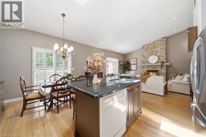 Photo 17 at 25 - 24 Hardy Road, St. Andrew’s, Brantford