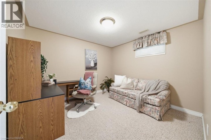 Photo 27 at 25 - 24 Hardy Road, St. Andrew’s, Brantford