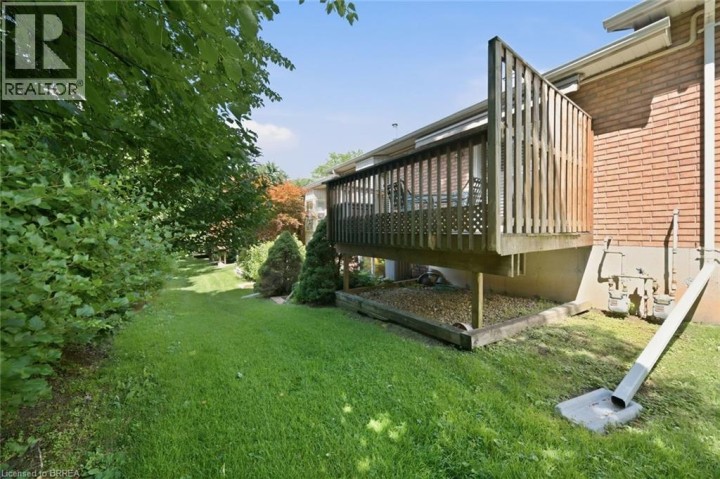 Photo 35 at 25 - 24 Hardy Road, St. Andrew’s, Brantford