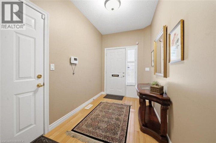 Photo 8 at 25 - 24 Hardy Road, St. Andrew’s, Brantford