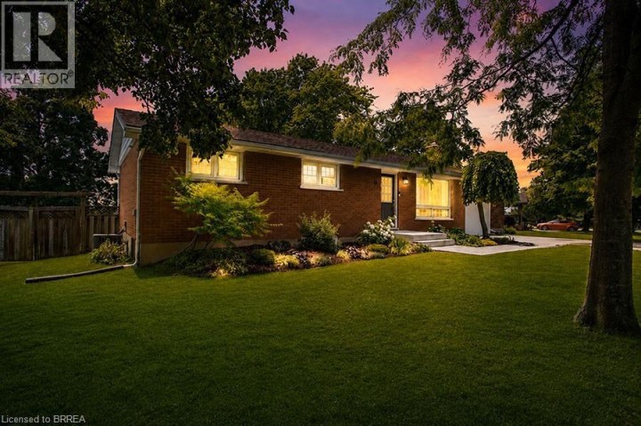 Photo 4 at 41 Pinehill Drive, Oakhill Dr, Brantford