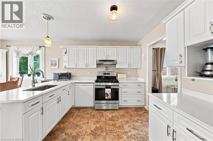 Photo 10 at 41 Griffiths Drive, Innerkip (Fair Grounds), Woodstock