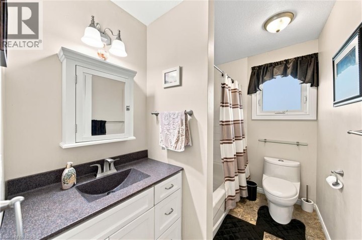 Photo 19 at 41 Griffiths Drive, Innerkip (Fair Grounds), Woodstock
