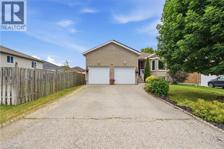 Photo 2 at 41 Griffiths Drive, Innerkip (Fair Grounds), Woodstock