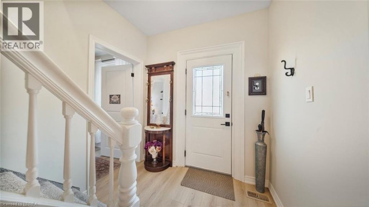 Photo 25 at 116 Eagle Avenue, Eagle Place West, Brantford