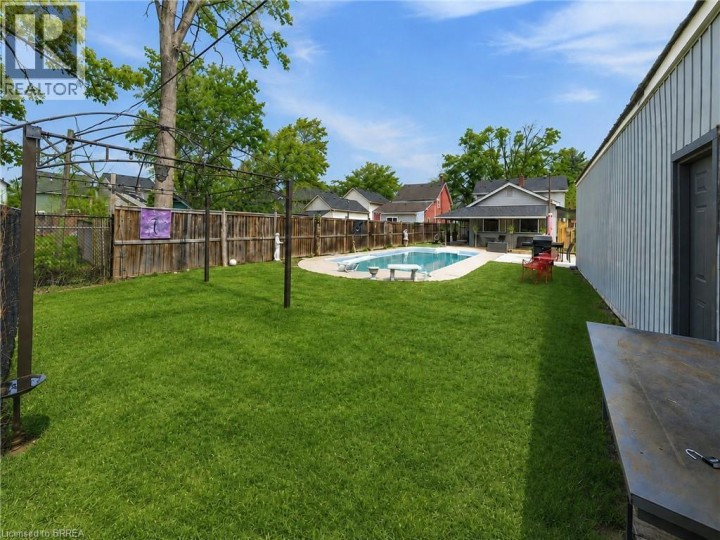 Photo 33 at 116 Eagle Avenue, Eagle Place West, Brantford