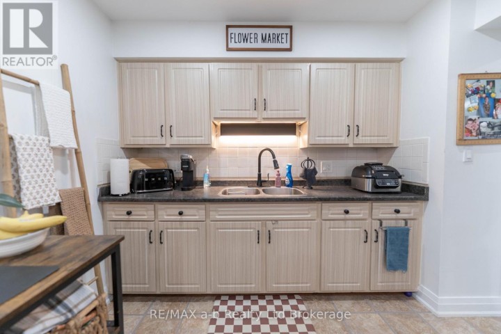 Photo 14 at 6 Camdon Court, Tillsonburg