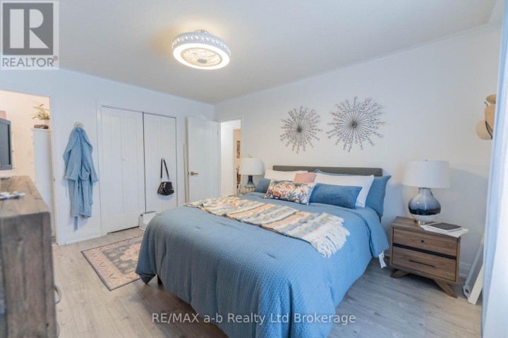 Photo 20 at 6 Camdon Court, Tillsonburg