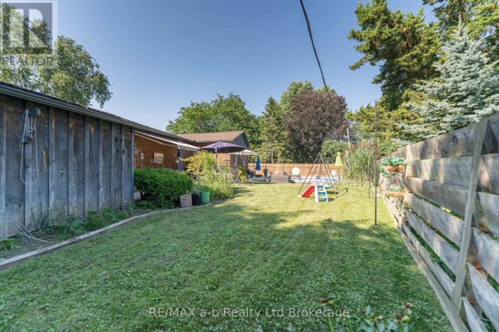 Photo 34 at 6 Camdon Court, Tillsonburg