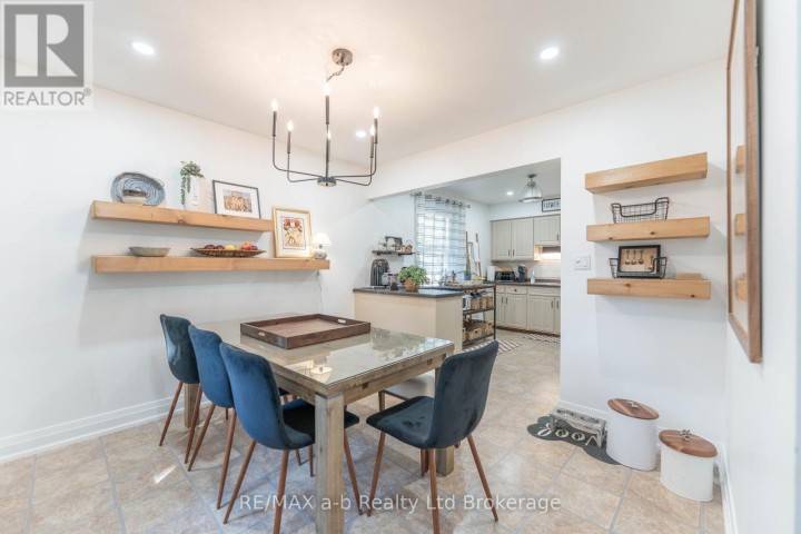 Photo 9 at 6 Camdon Court, Tillsonburg