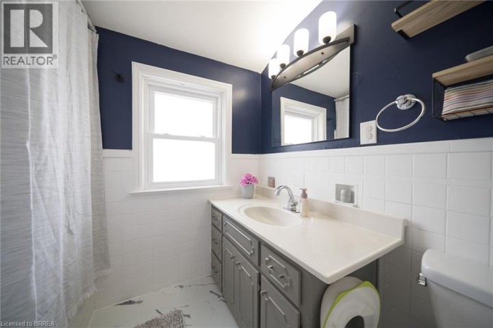 Photo 17 at 22 Burwell Street, Holmedale, Brantford