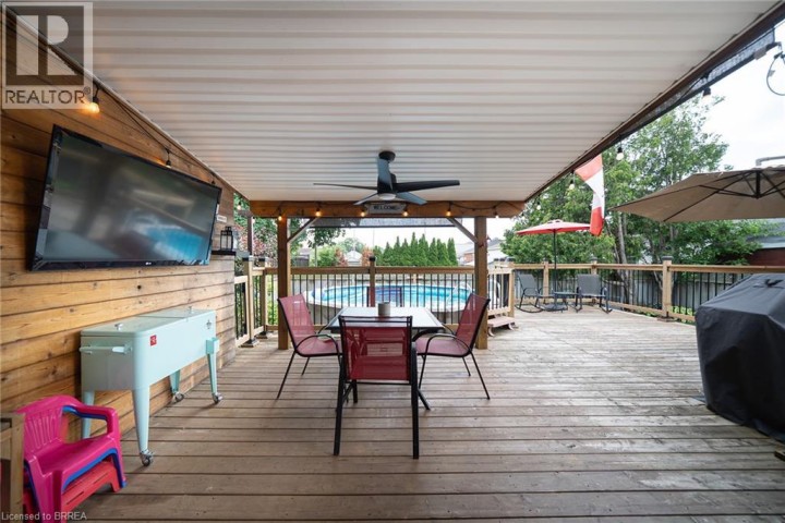Photo 29 at 22 Burwell Street, Holmedale, Brantford