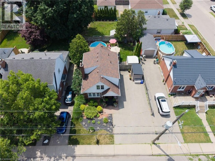 Photo 35 at 22 Burwell Street, Holmedale, Brantford
