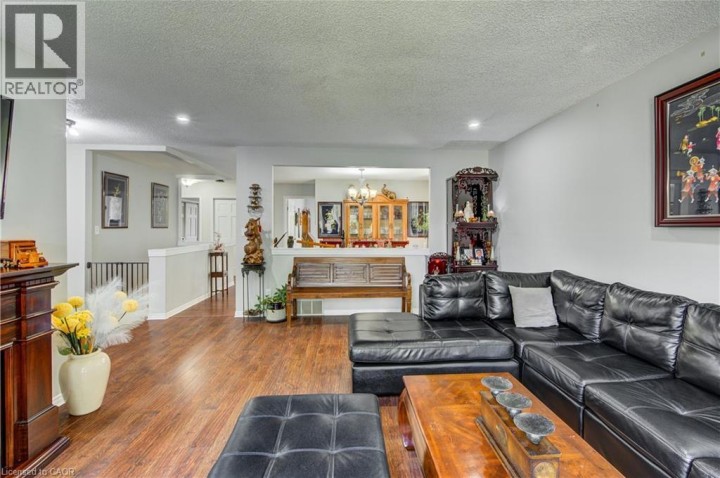 Photo 11 at 95 Allen Street, Tillsonburg