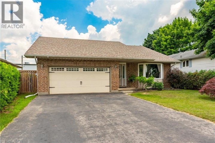 Photo 2 at 95 Allen Street, Tillsonburg