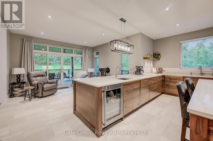 Photo 13 at 8 Pittock Park Road, Woodstock - North, Woodstock