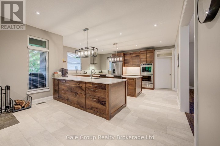 Photo 14 at 8 Pittock Park Road, Woodstock - North, Woodstock