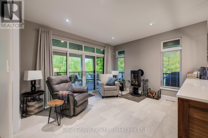 Photo 16 at 8 Pittock Park Road, Woodstock - North, Woodstock