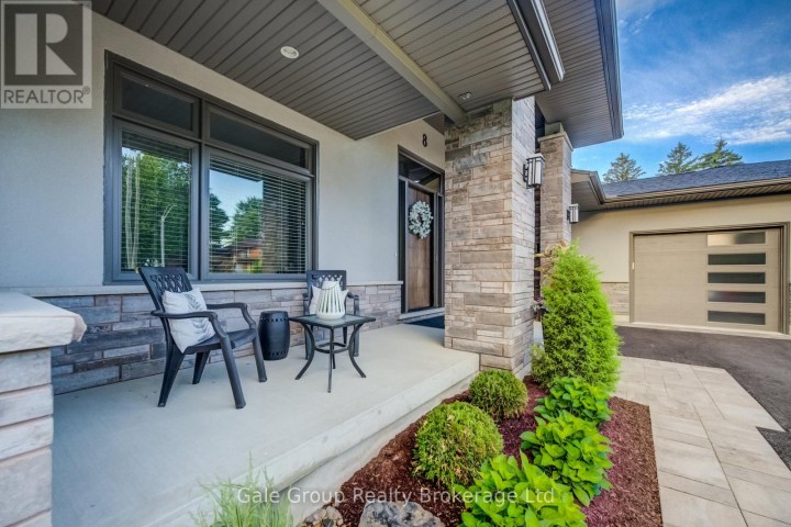 Photo 3 at 8 Pittock Park Road, Woodstock - North, Woodstock