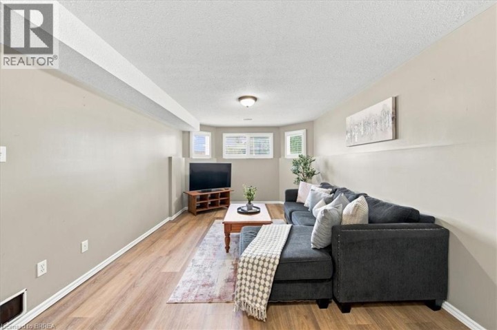 Photo 30 at 2 Dunton Lane, Innerkip (Fair Grounds), Woodstock