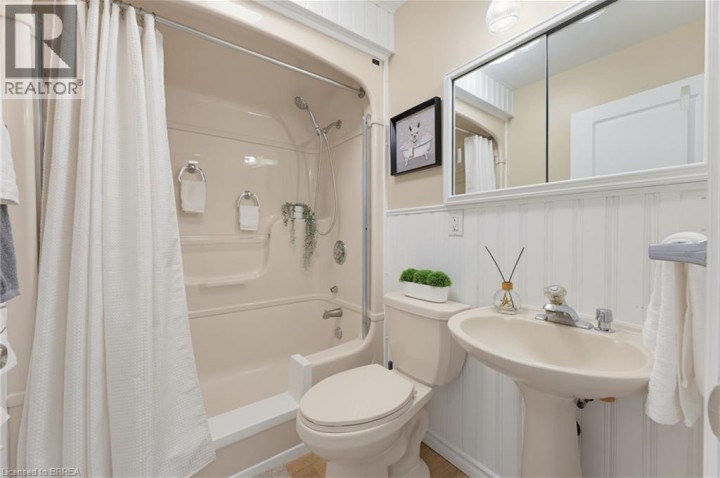 Photo 16 at 84 W Dundas Street, Innerkip (Victoria Park), Woodstock