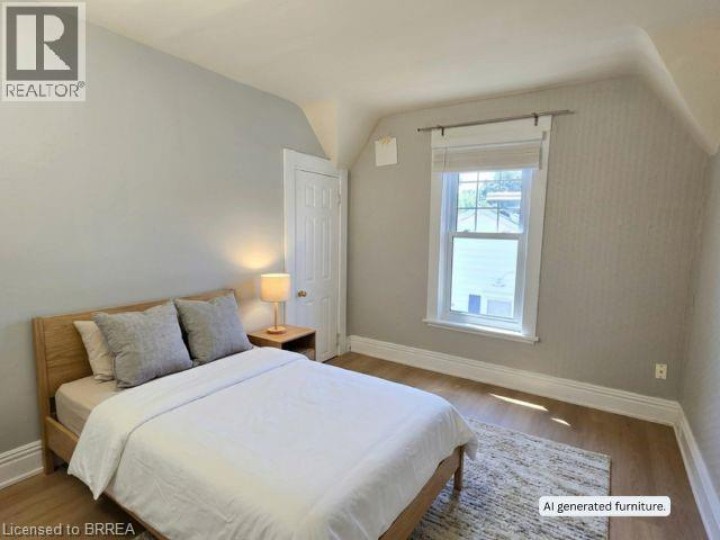 Photo 14 at 196 Wellington Street, East Ward, Brantford