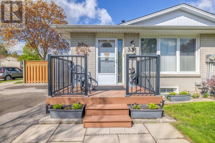 Photo 2 at 33 Inverness Street, Brantford