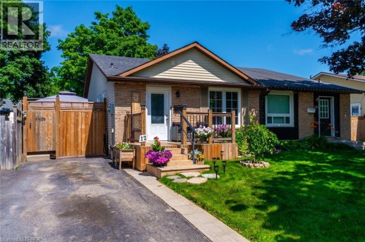 Photo 1 at 12 Ponytrail Drive, Lynden Hills, Brantford