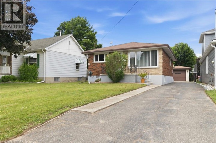 Photo 2 at 398 Sheridan Street, Echo Place, Brantford
