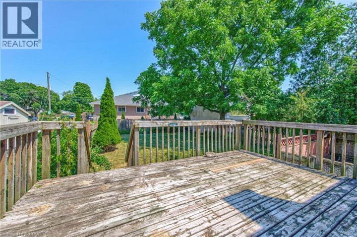 Photo 22 at 11 Hamilton Avenue, Echo Place, Brantford