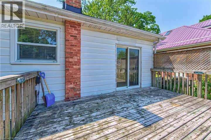 Photo 23 at 11 Hamilton Avenue, Echo Place, Brantford