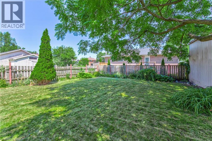 Photo 26 at 11 Hamilton Avenue, Echo Place, Brantford