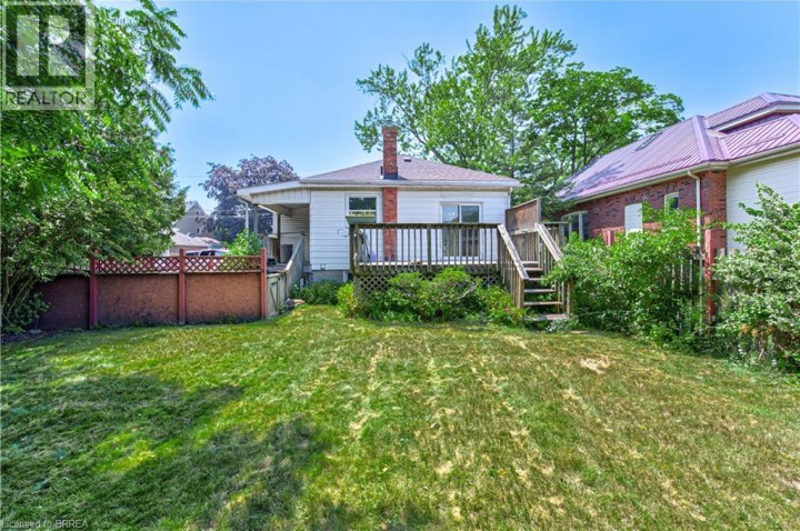 Photo 27 at 11 Hamilton Avenue, Echo Place, Brantford