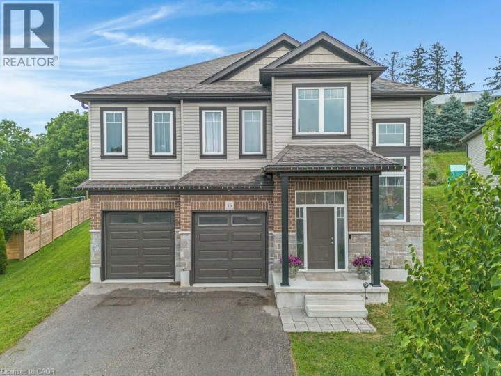Photo 1 at 16 Brookfield Court, Ingersoll - South, Ingersoll