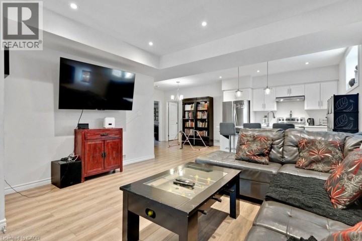 Photo 12 at 16 Brookfield Court, Ingersoll - South, Ingersoll