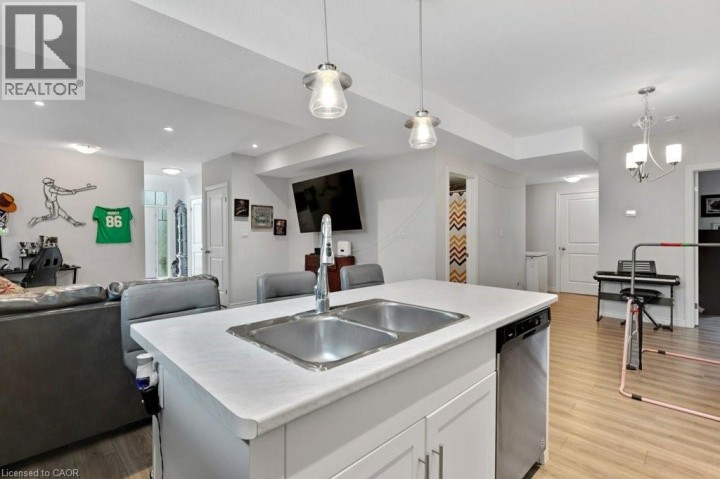 Photo 15 at 16 Brookfield Court, Ingersoll - South, Ingersoll