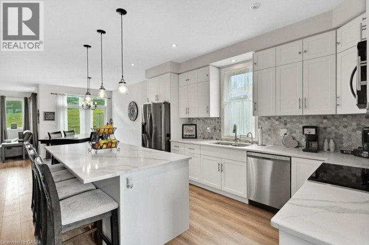 Photo 25 at 16 Brookfield Court, Ingersoll - South, Ingersoll
