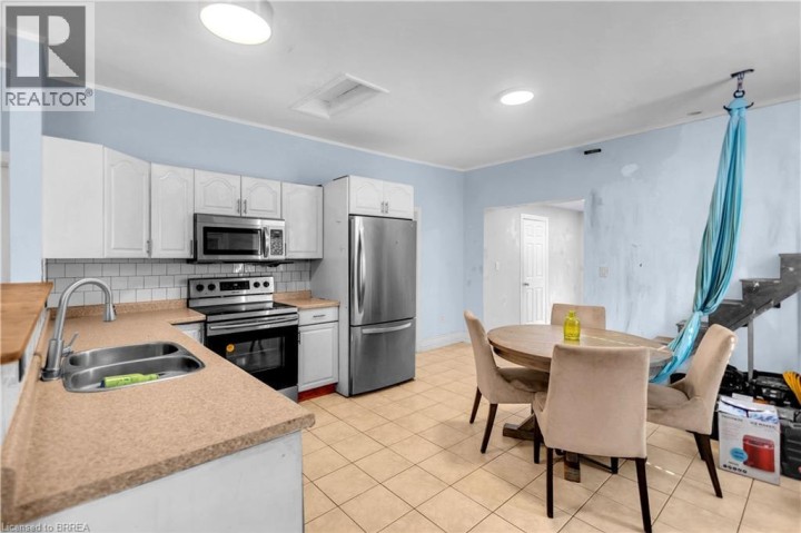 Photo 7 at 55 Aberdeen Avenue, Eagle Place West, Brantford