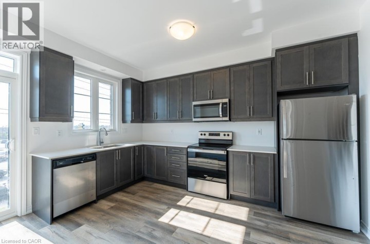 Photo 11 at 29 - 120 Court Drive, Innerkip (Victoria Park), Woodstock