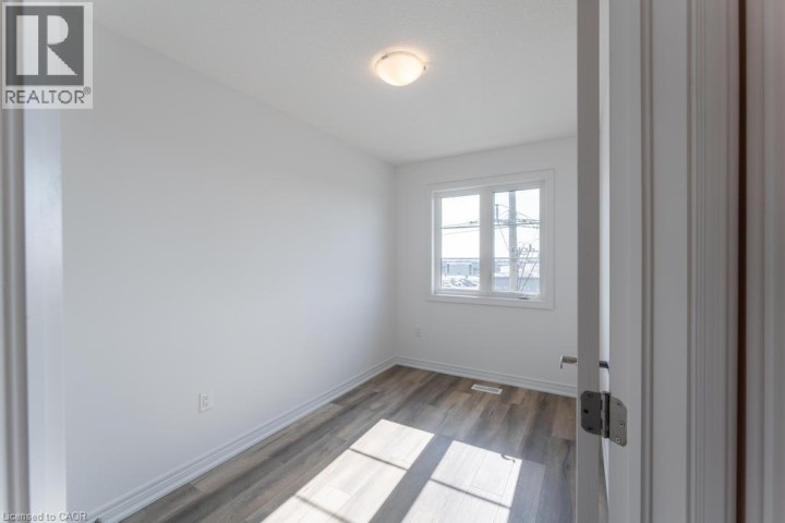Photo 20 at 29 - 120 Court Drive, Innerkip (Victoria Park), Woodstock