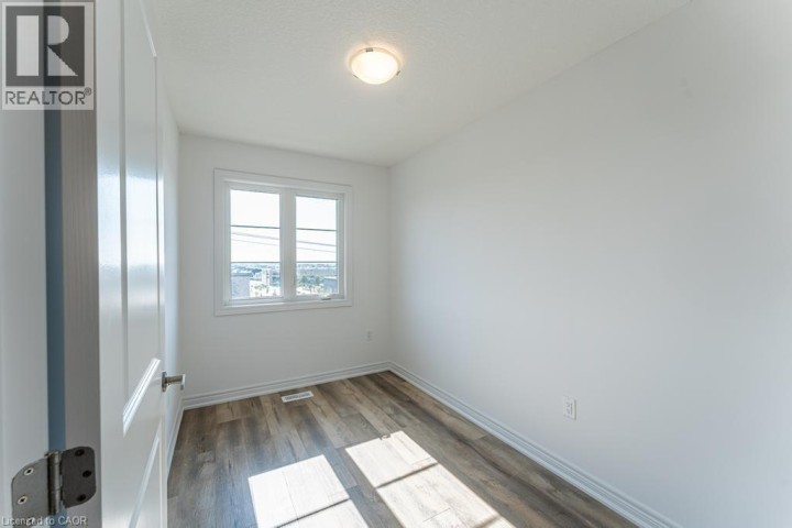 Photo 23 at 29 - 120 Court Drive, Innerkip (Victoria Park), Woodstock