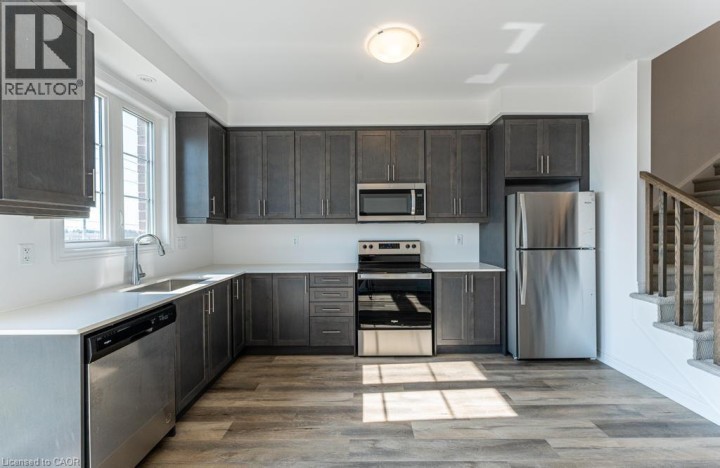 Photo 12 at 29 - 120 Court Drive, Innerkip (Victoria Park), Woodstock