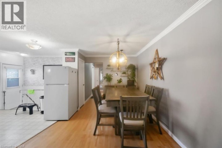 Photo 17 at 16 Palomino Drive, Lynden Hills, Brantford